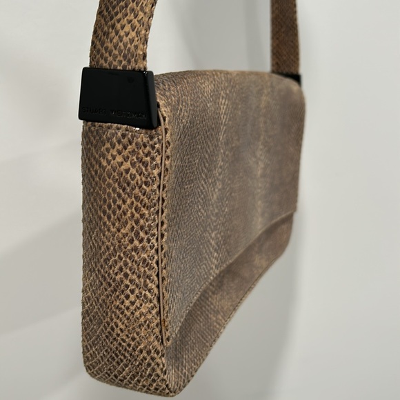 Stuart Weitzman Tan Shoulder Bag with Strap and Textured Finish - Picture 5 of 15